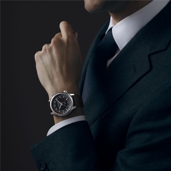 L.U.C GMT ONE